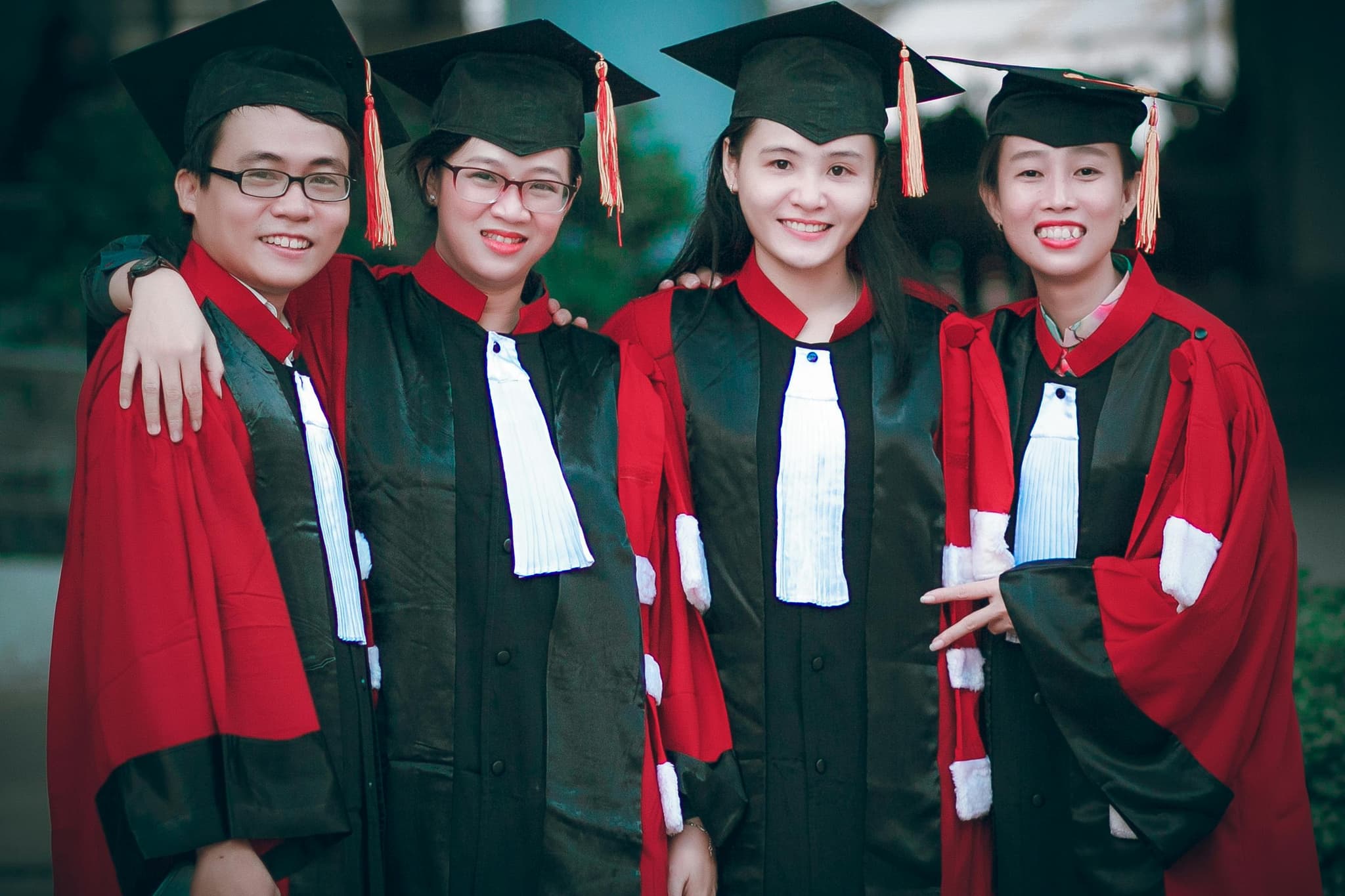 College Life on a Budget: Smart Shopping Tips